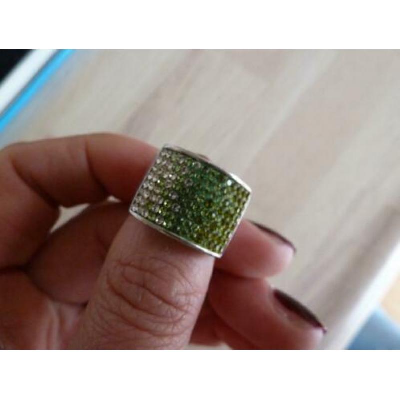 Zilveren ring wit groen strass glitter maat 17,50