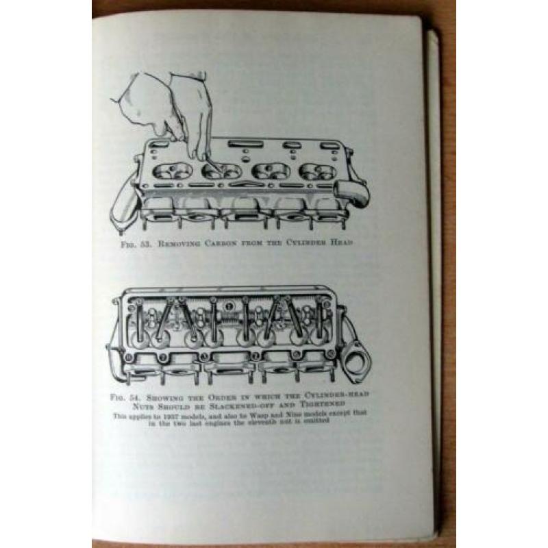 Wolseley boeken: The book of the Wolseley 1932-1961
