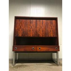 vintage palissander kast / cupboard/ commode op stalen frame