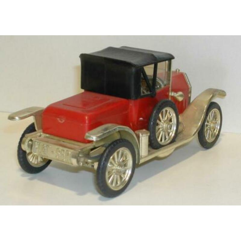 Fiat Sero hard plastic rood + goud 1913 schaal 1:25 ? 14 cm.