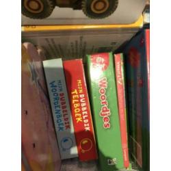 Shopper vol baby/kinder voorleesboekjes