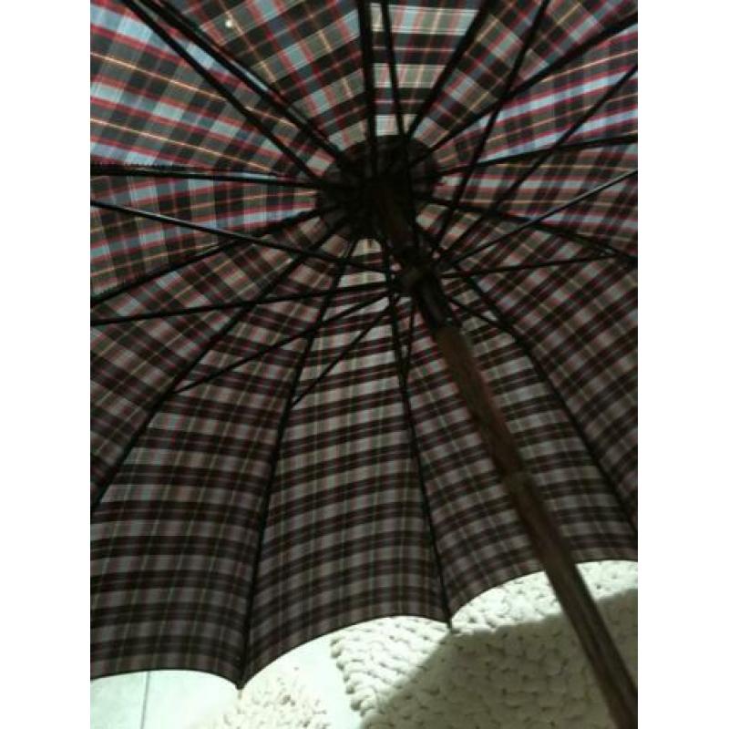 Antieke paraplu