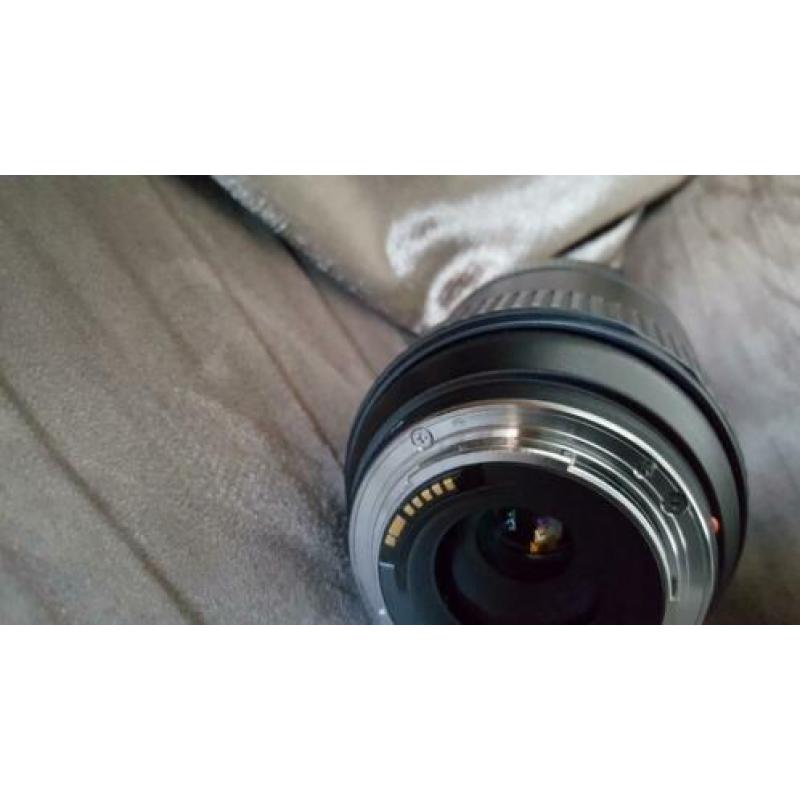 Canon EF 28-80 f2.8-4L