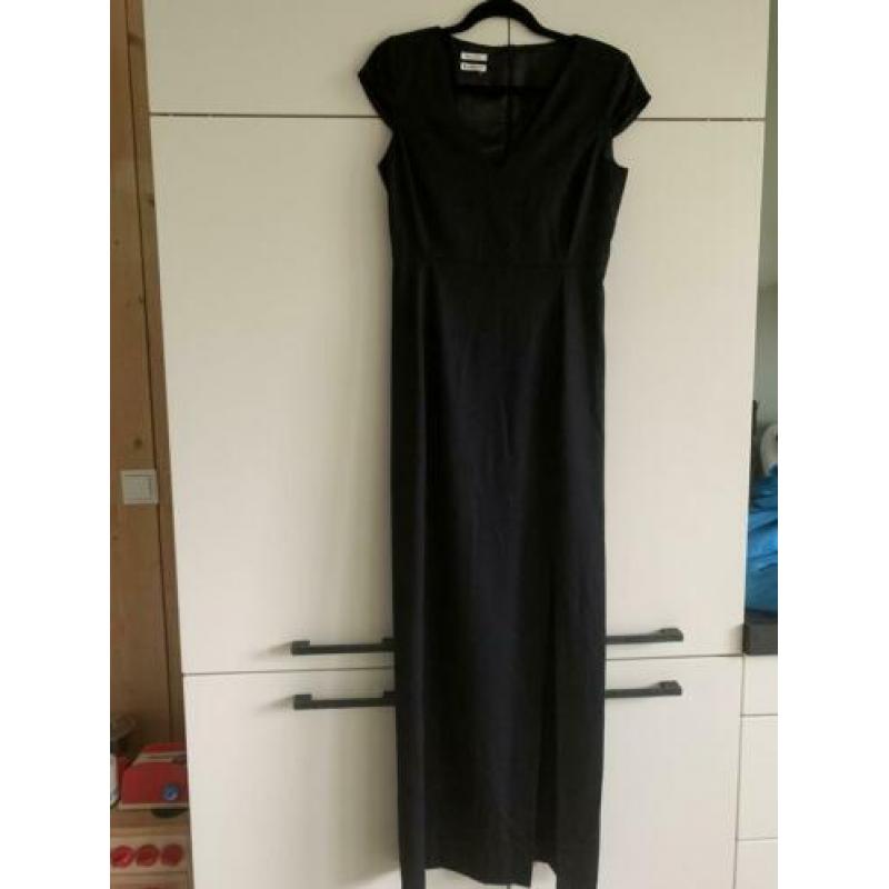 Vanilia Lange jurk little black dress met split maat 36