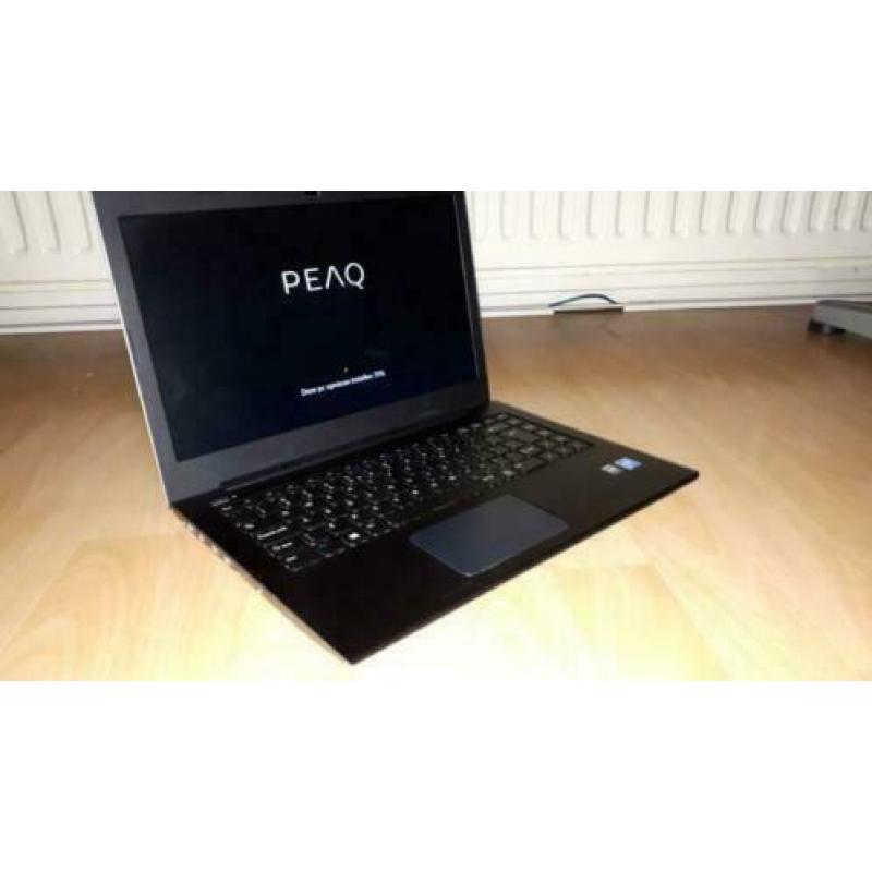 Laptop PEAQ S1414