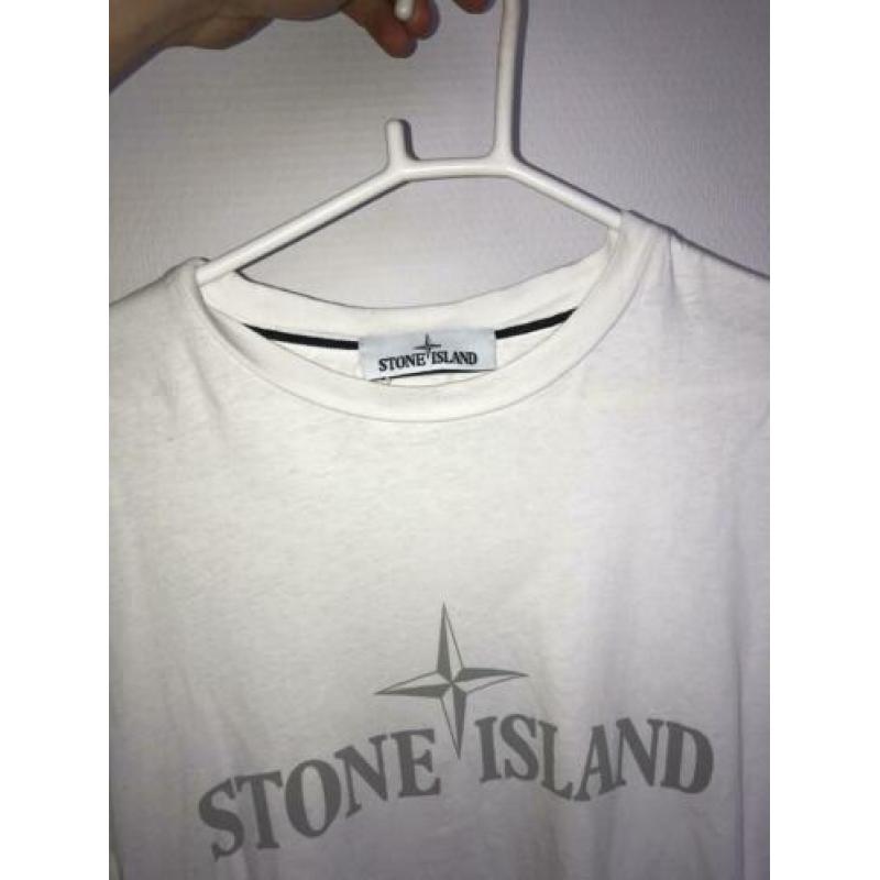 Stone island t shirt