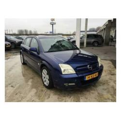 Opel Signum 3.0 V6 CDTI