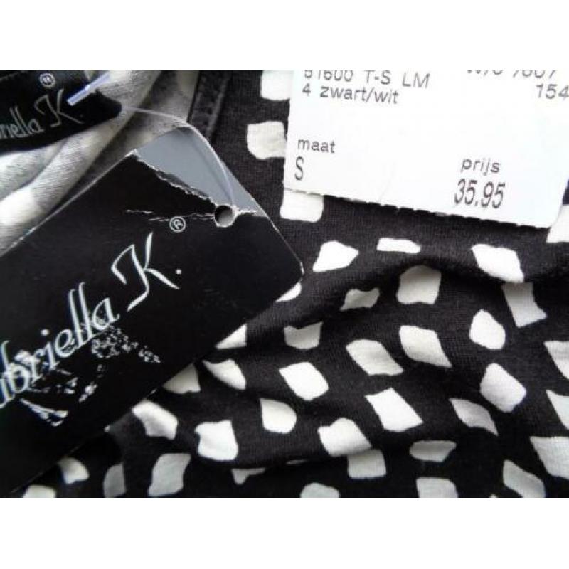 Splinternieuwe zwart / witte T-Shirt van Gabriella K mt 38