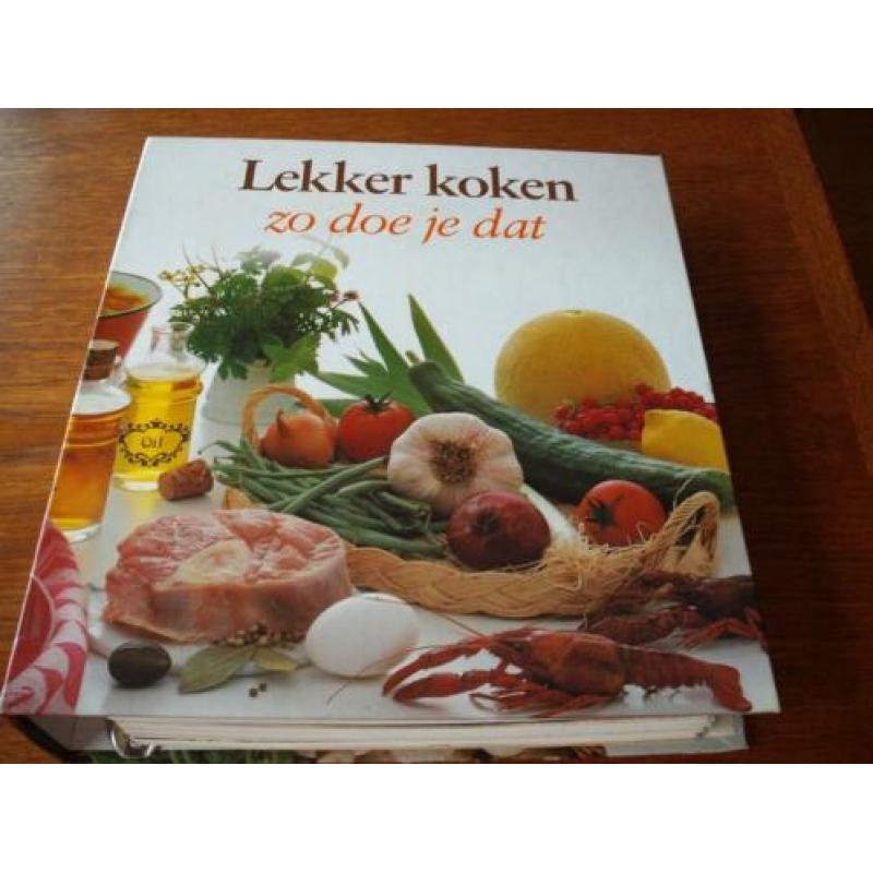 Zes kookboeken van de internationale keuken