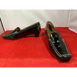 Eigentijdse zwart lakleren schoenen van Hogl, mt 40