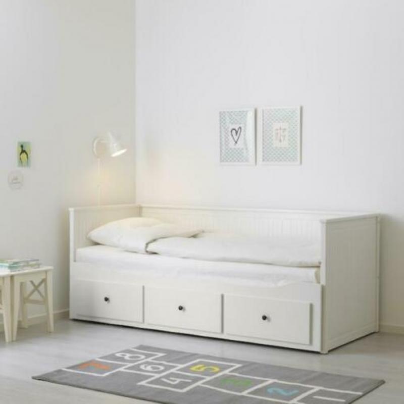 Ikea Hemnes uitschuifbaar bed