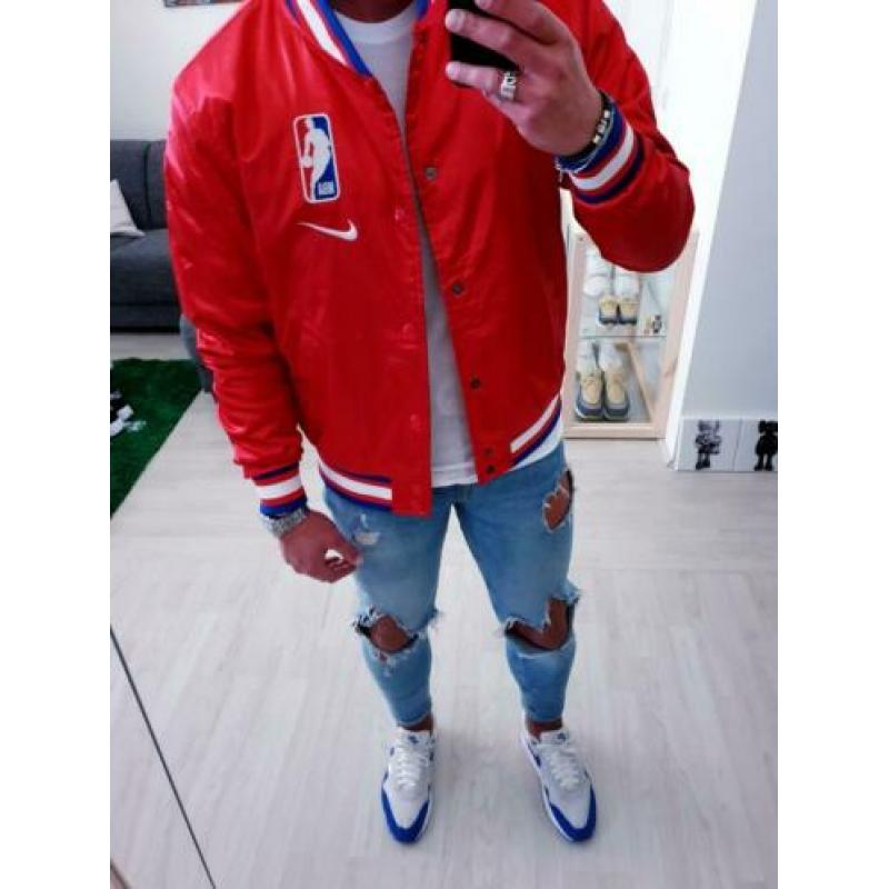 Nike Sportswear NBA Courtside Jacket Maat 1 x M 2 x L