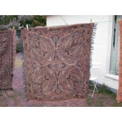 antiek kleding-textiel worteldoeken