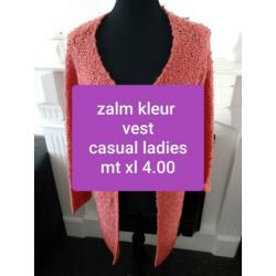 Zalmkleurige vest ladies choice maat xl